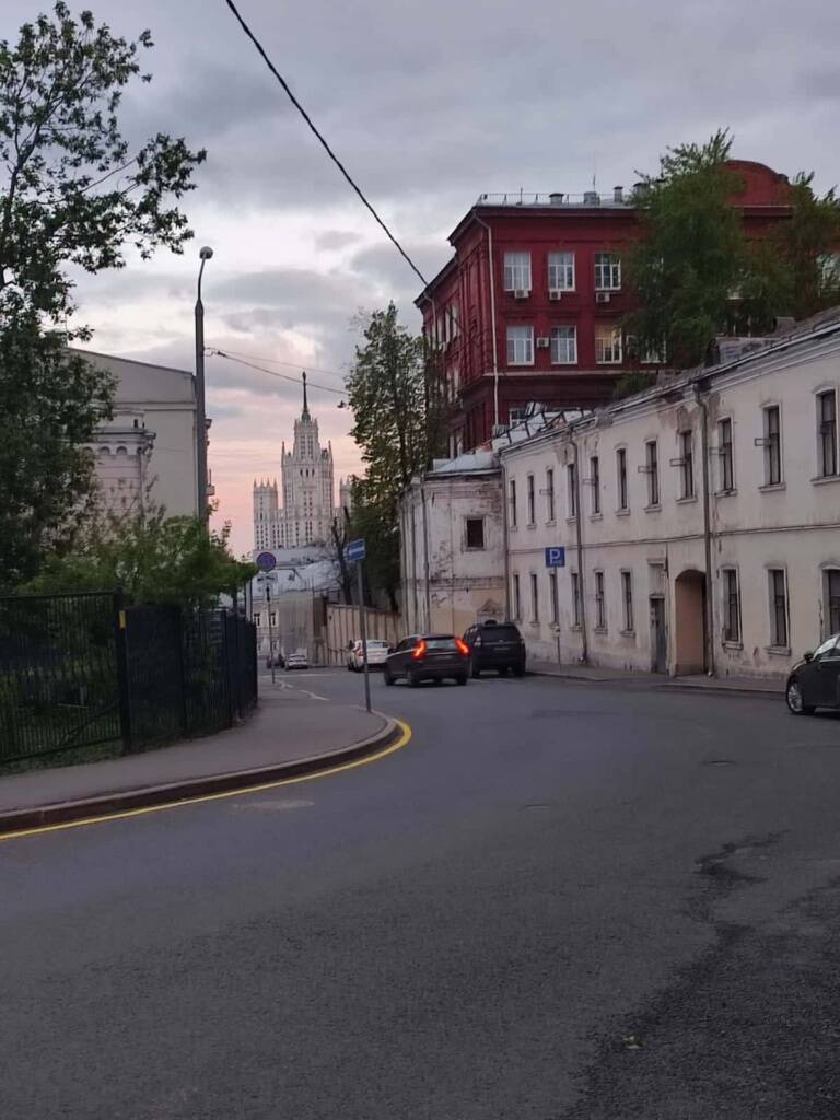 Walking tour of Kitay-gorod. Kolpachny lane