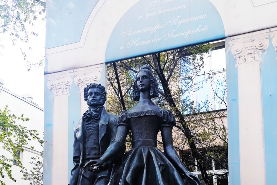 Москва Пушкина. Старый Арбат. Интересная экскурсия. Индивидуальная прогулка с гидом. Экскурсия с литературной тематикой