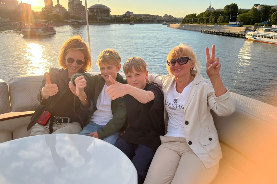 Экскурсия на яхте заказчика. Организация экскурсий. Маршрут под заказ