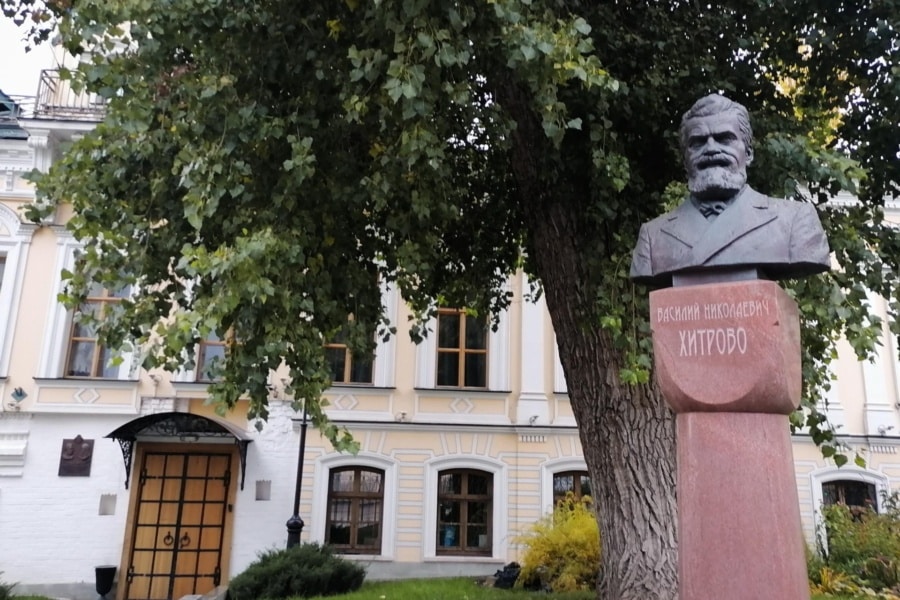 Individual excursion along the alleys of Kitay-gorod. Zabelina street
