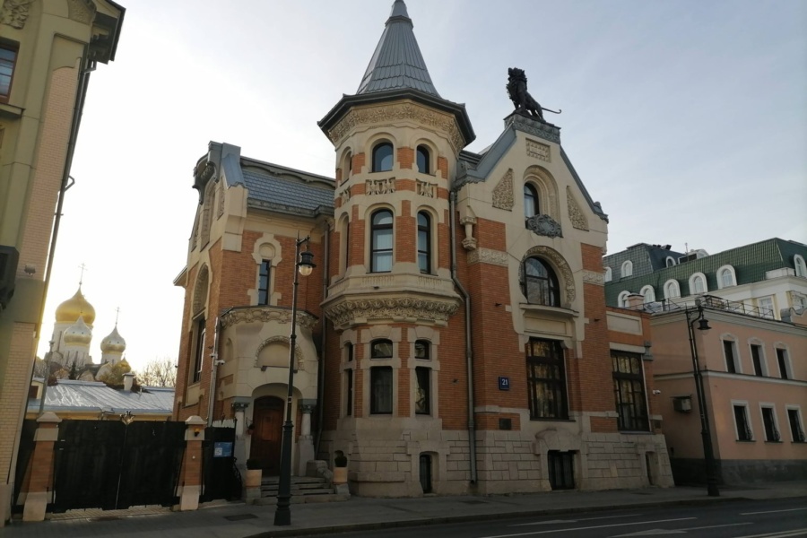 Kekushev's Mansion on the Art Nouveau Architecture Walking Tour with a Private Guide
