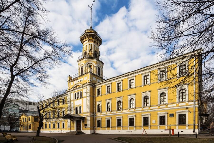 Sushchevskaya police station on Seleznevskaya street. Walking tour of Moscow's hot spots. Personal guide