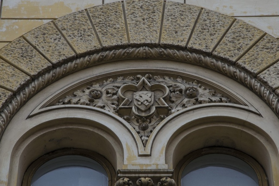 Дом Страхового общества Россия на маршруте пешей экскурсии по истории по истории масонов в Москве