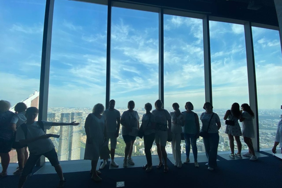 Экскурсия по Москва-Сити для управленцев ОАО «РЖД» Экскурсия по Москва-Сити для управленцев ОАО «РЖД»