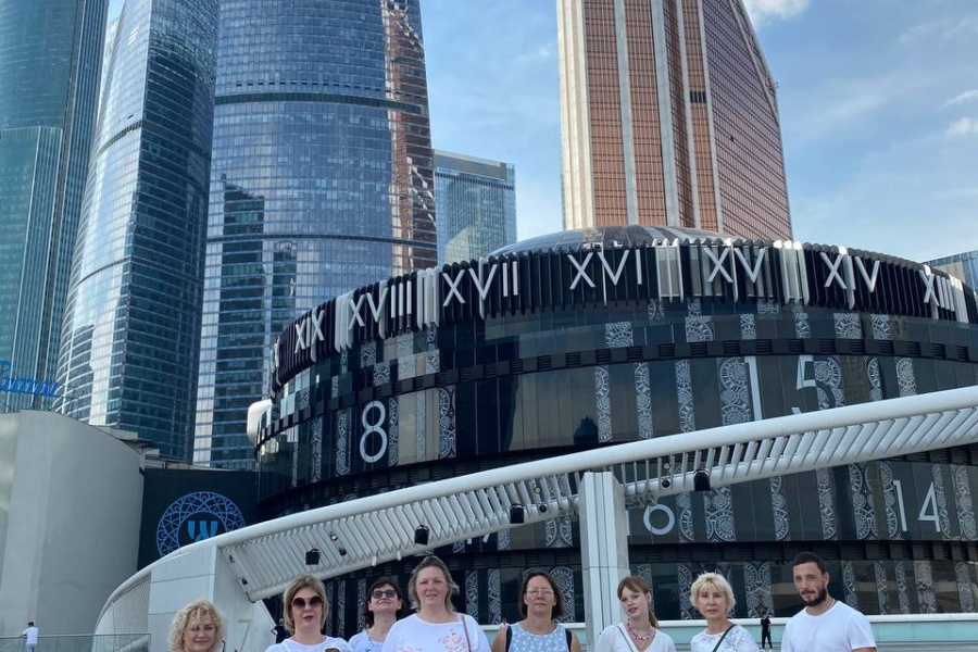 Экскурсия по Москва-Сити для управленцев ОАО «РЖД» Экскурсия по Москва-Сити для управленцев ОАО «РЖД»