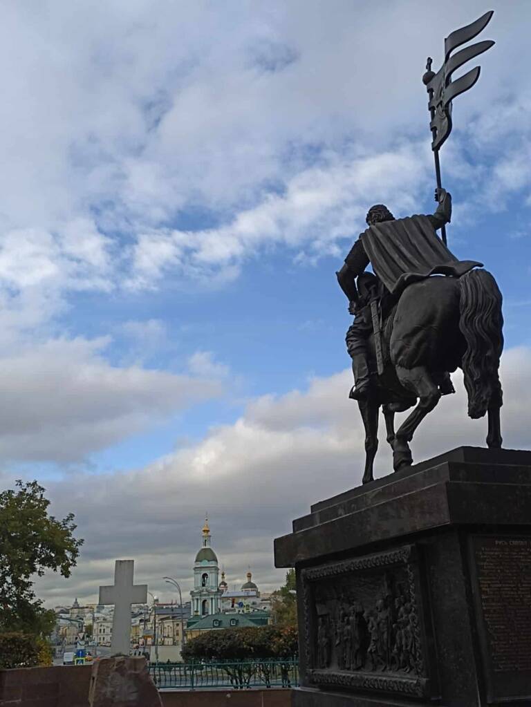 Памятник Дмитрию Донскому. Пешая экскурсия по району Таганки. Авторский маршрут