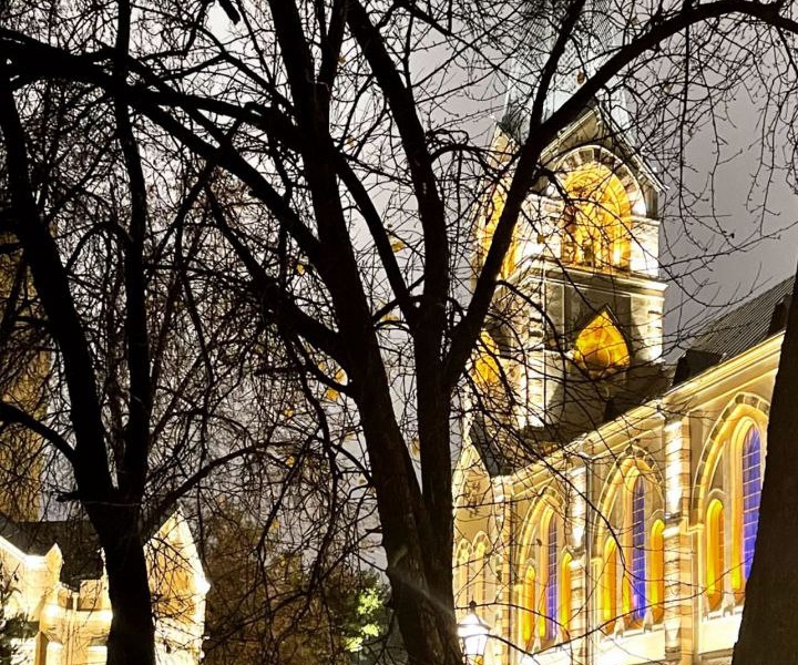 Алкогольная экскурсия "Злачные местечки" для ипотечного брокера и его друзей