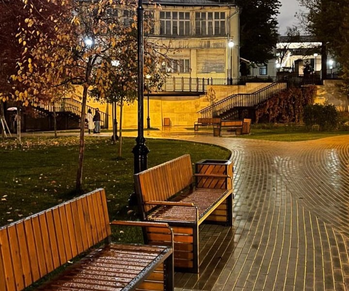 Алкогольная экскурсия "Злачные местечки" для ипотечного брокера и его друзей