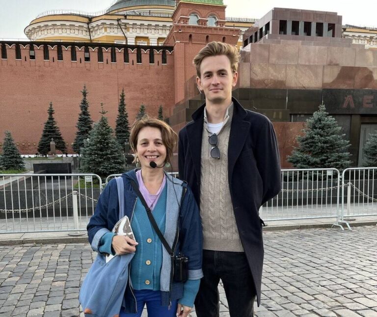 红场和克里姆林宫青年之旅 为聪明的青少年提供的红场和克里姆林宫私人导览