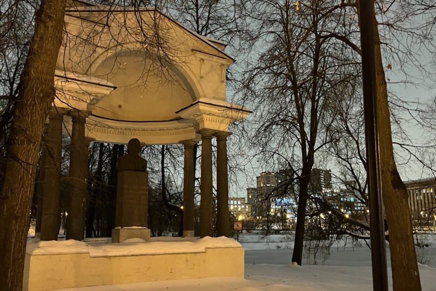 Беседка Петра Первого в Лефортово