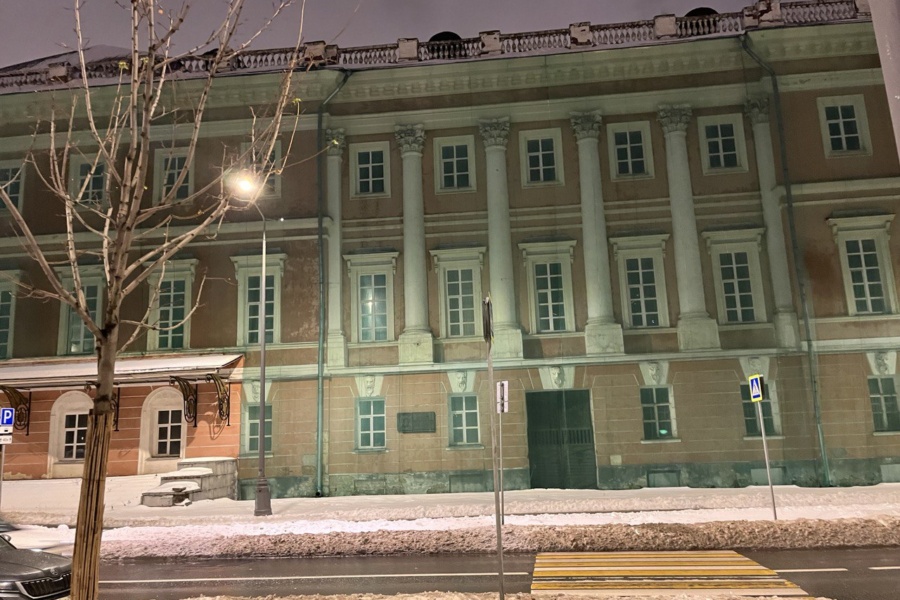 Екатерининский дворец — одна из достопримечательностей маршрута "Окно в Европу"