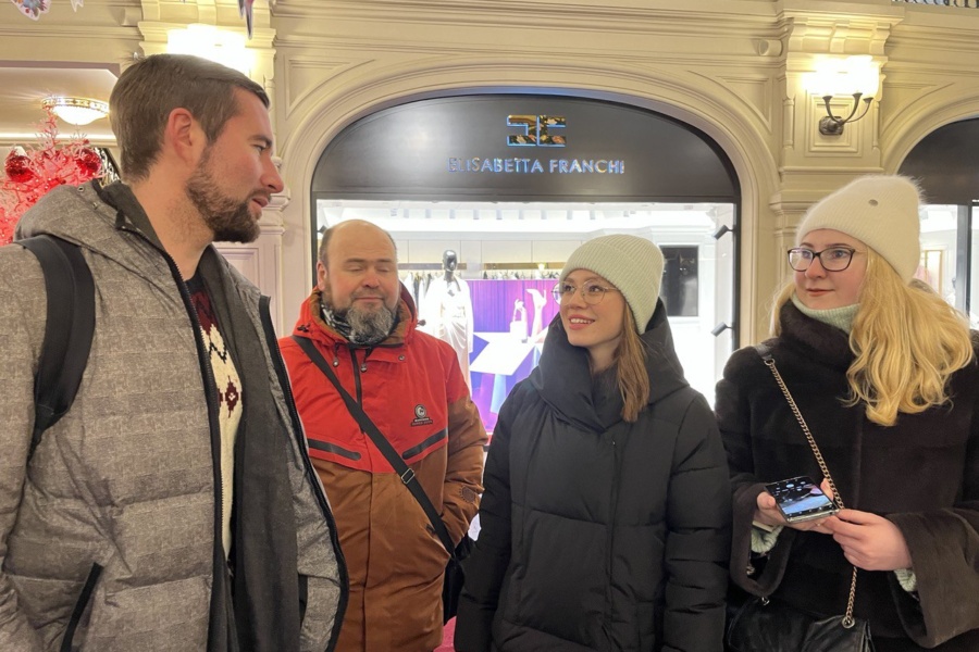 ГУМ. Ребята прикоснулись к Рождеству