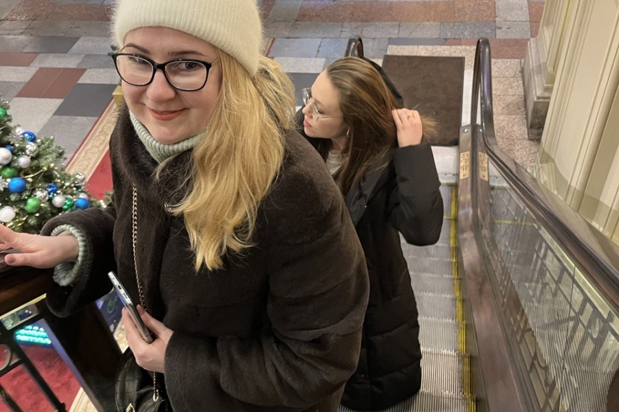 Гиды бюро "Радиус" прошлись по ГУМу