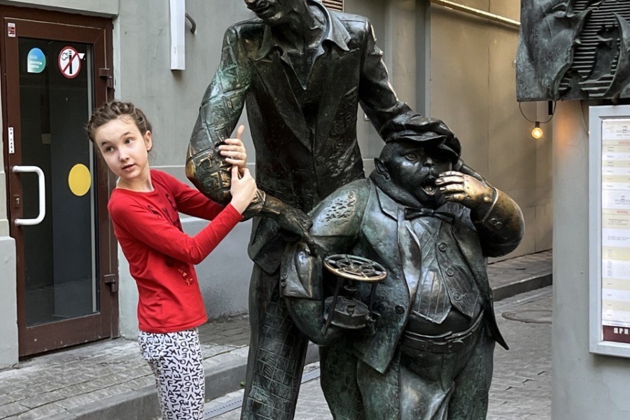 Юным гостям все нравится Юным гостям тоже интересно