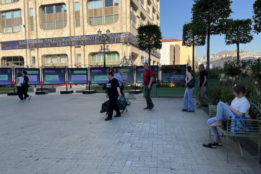 Боров с хозяйкой задают атмосферу Боров с хозяйкой создали особую атмосферу