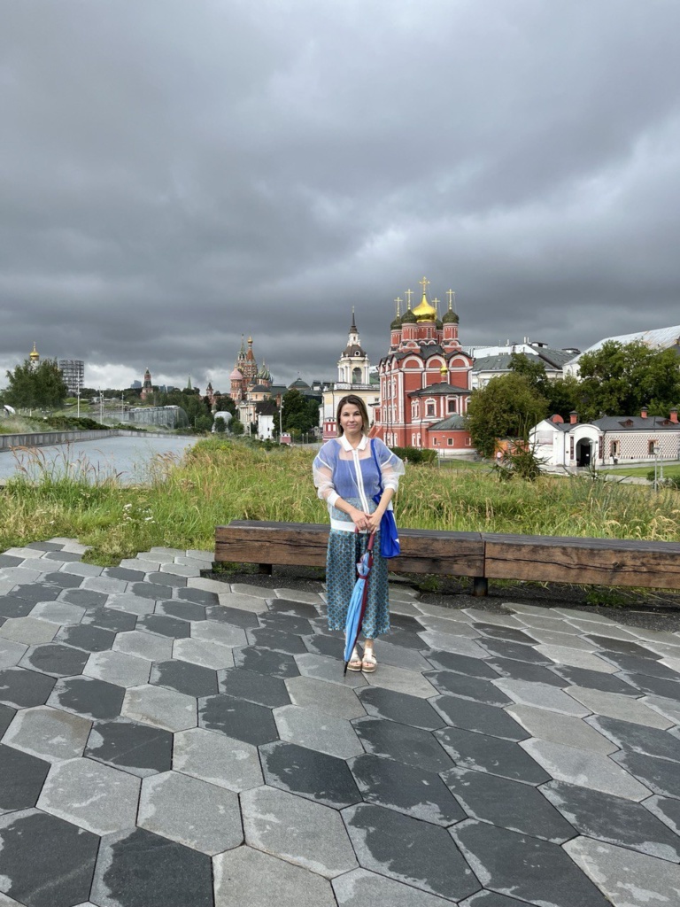 Парк Зарядье. Экскурсия по Москве Парк Зарядье. Прогулка с гидом по Москве