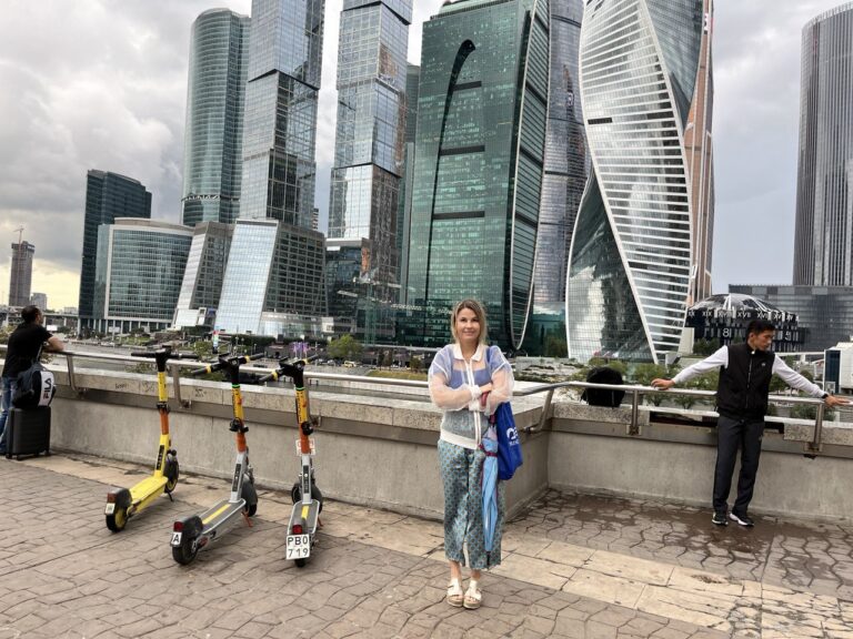 Трёхдневная прогулка по столице. Москва-Сити Прогулка по Москве. Индивидуальная прогулка для иностранки