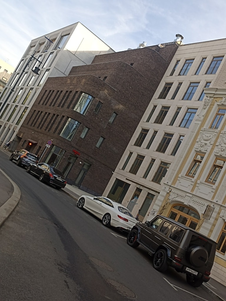 Новые дома в Пожарском переулке. Персональная экскурсия по современной архитектуре в Москве