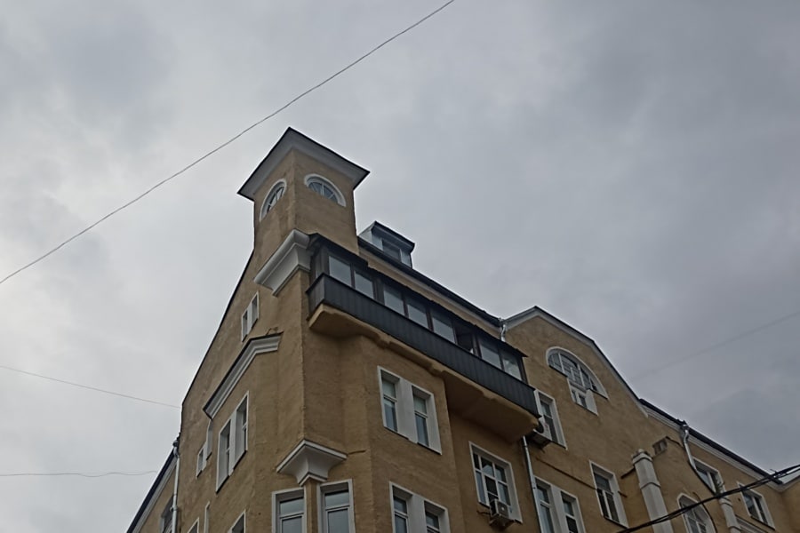 Nirnsee Cloud House "with Birdhouse". Individual walking tour