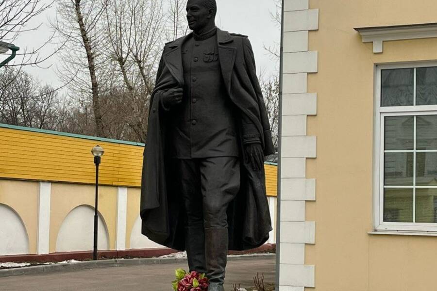 Усадьба Абрикосовых (ныне пресс-бюро СВР). На экскурсии по Модерну. Улица Остоженка