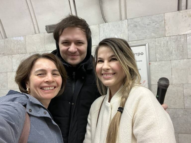 С Николаем Рябуха, певцом с бархатным баритоном. Сюрприз на экскурсии