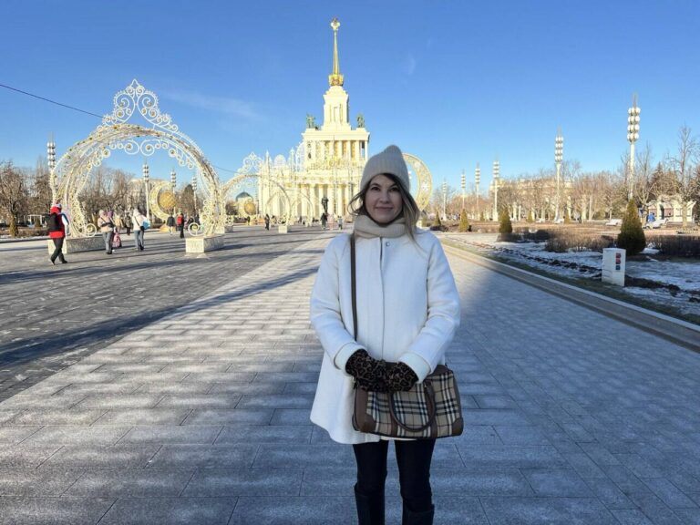 Экскурсия по территории ВДНХ с гидом Прогулка с гидом по ВДНХ