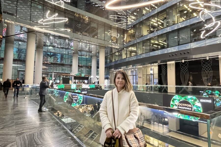 Москва-Сити изнутри. Москвичская экскурсия на английском Внутри Москва-Сити. Экскурсия по Москве на английском языке