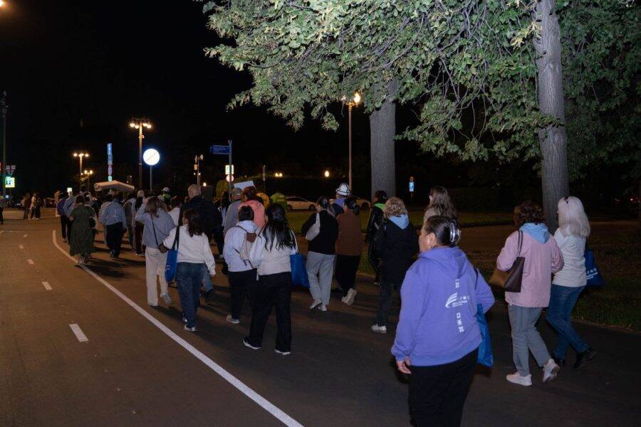 Ночная прогулка с гидом по столице Экскурсия ночью по столице