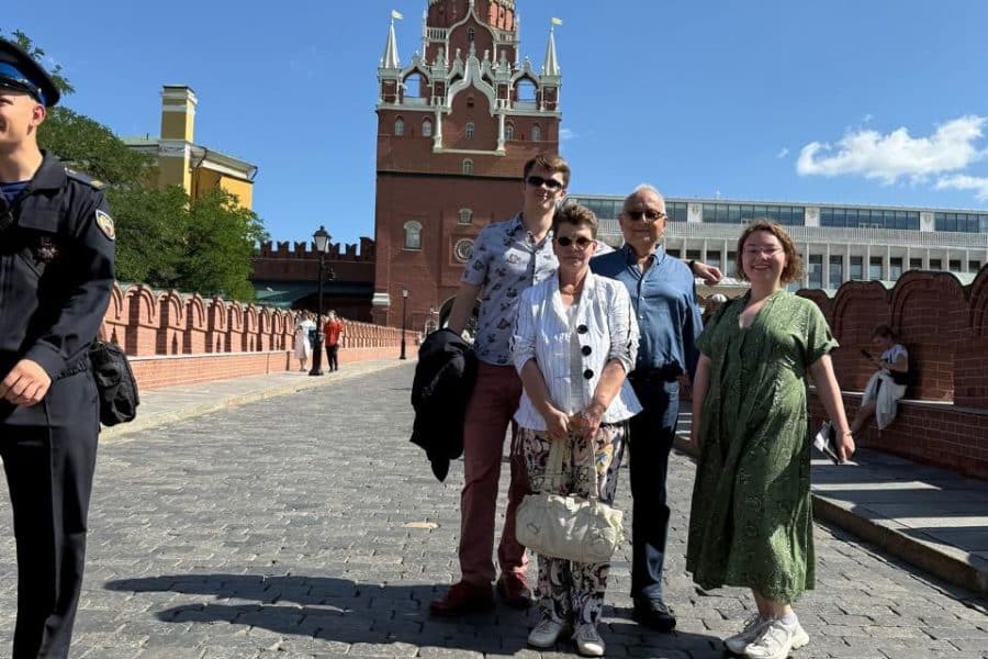 Троицкая башня Кремля. Экскурсия по Москве