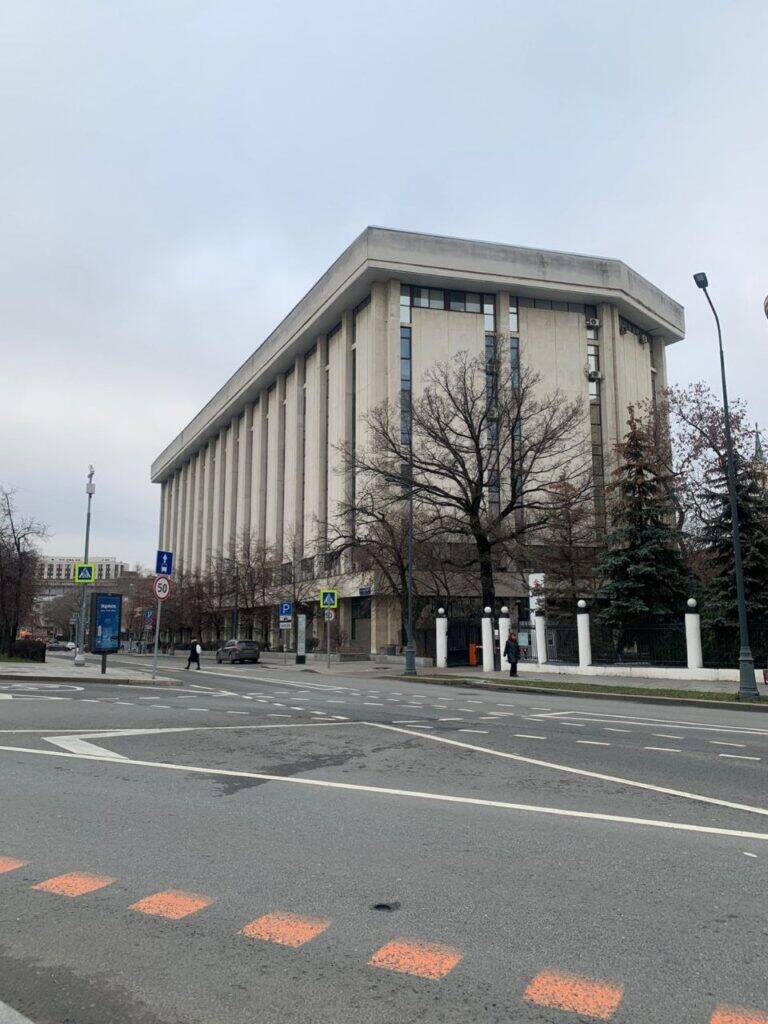 Здание Главного вычислительного центра РЖД. Экскурсия по Басманному району
