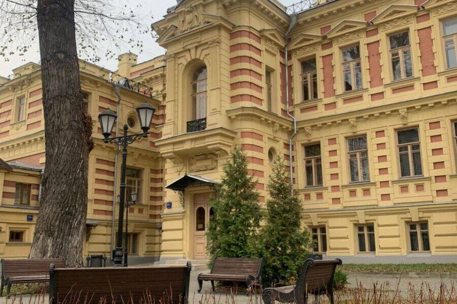 Усадьба Ф.И. и А.И. Прове Восточная часть особняка Стахеева. Прогулка по Басманному району Москвы