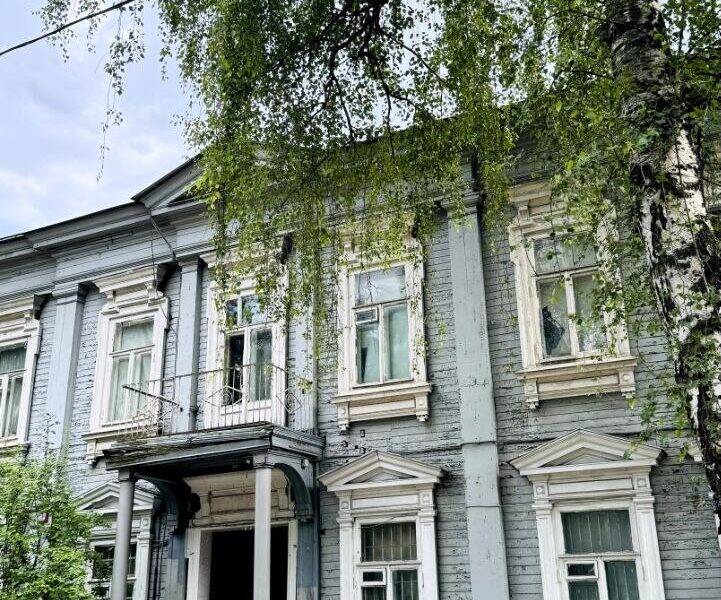 Деревянная дача булочника Дмитрия Филиппова. Экскурсия в районе метро Славянский бульвар рядом с Кутузовским проспектом. Деревянная дача булочника Дмитрия Филиппова. Экскурсия в районе метро Славянский бульвар не далеко от Кутузовского проспекта.