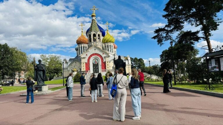 В Переделкино находится резиденция Патриарха. Резиденция Патриарха в Переделкино
