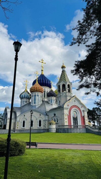 Резиденция Патриарха. Экскурсия по Переделкино для сотрудников «Родины». Резиденция Патриарха. Экскурсия по Переделкино для сотрудников "Родины"
