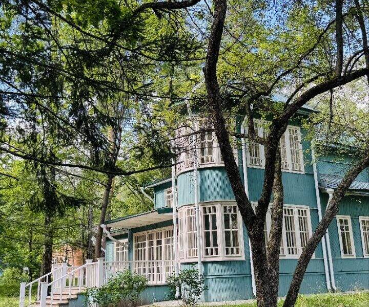 Переделкино. Резиденция Патриарха. Экскурсия по району ЖК "Родина Переделкино". Переделкино. Резиденция Патриарха. Экскурсия по району ЖК "Родина Переделкино"