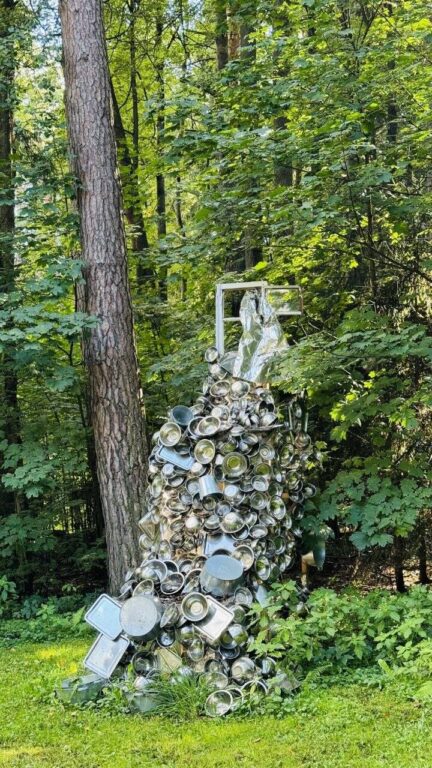 Арт-объект Федорино Горе в Переделкино. Экскурсия по этой локации. Арт-объект Федорино Горе. Экскурсия по Переделкино