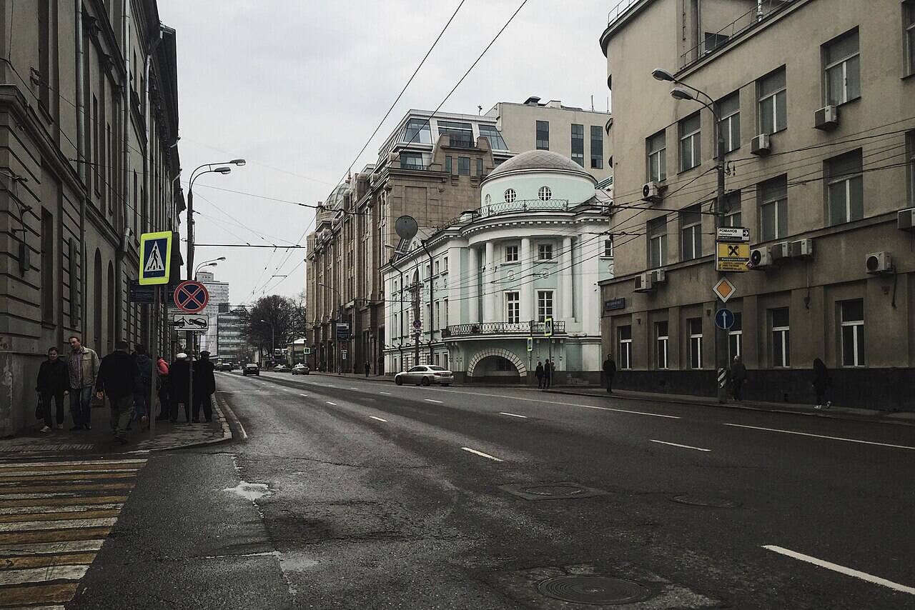 A view along Vozdvizhenka Street, with its roadway and buildings on both sides